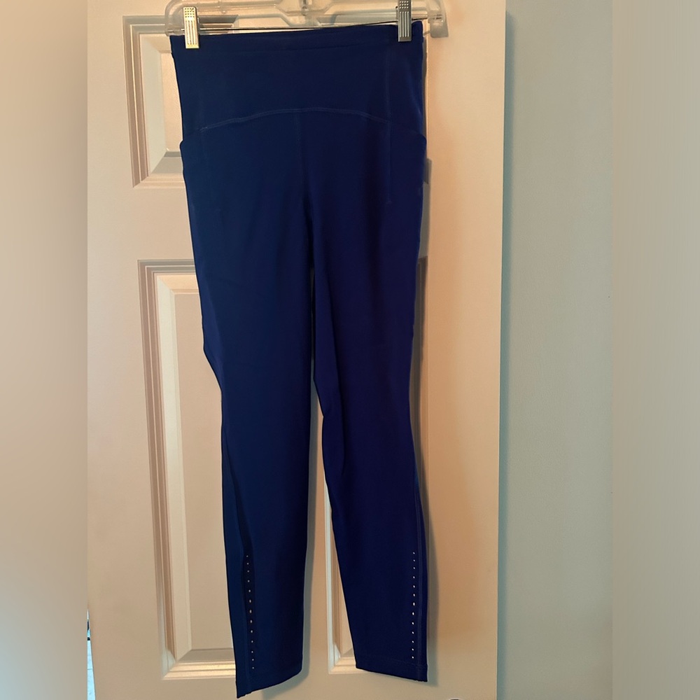 Lululemon Swift Speed 25” leggings, size 4
